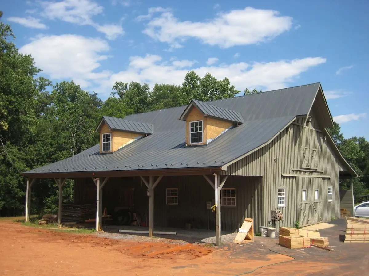 Expert Metal Roof Repair workmanship in Swainsboro